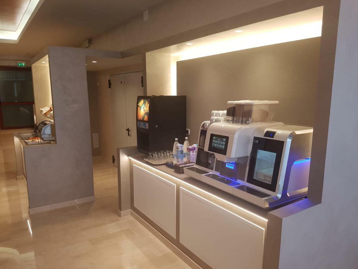 阿黛尔酒店 贝拉里亚-伊贾马里纳 外观 照片